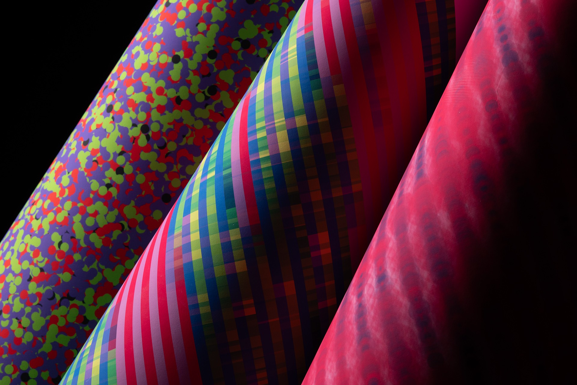 2xa_studio_buna_tetu_posters_details